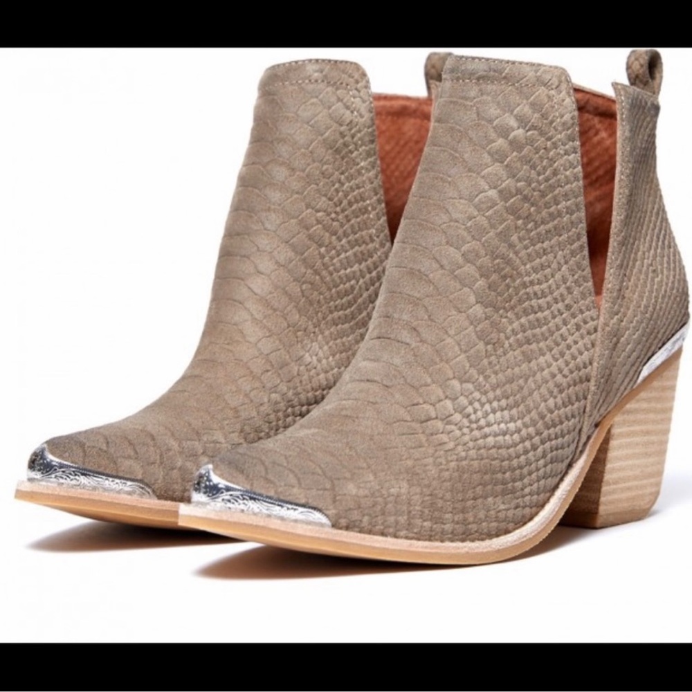 Jeffrey Campbell Cromwell boogie